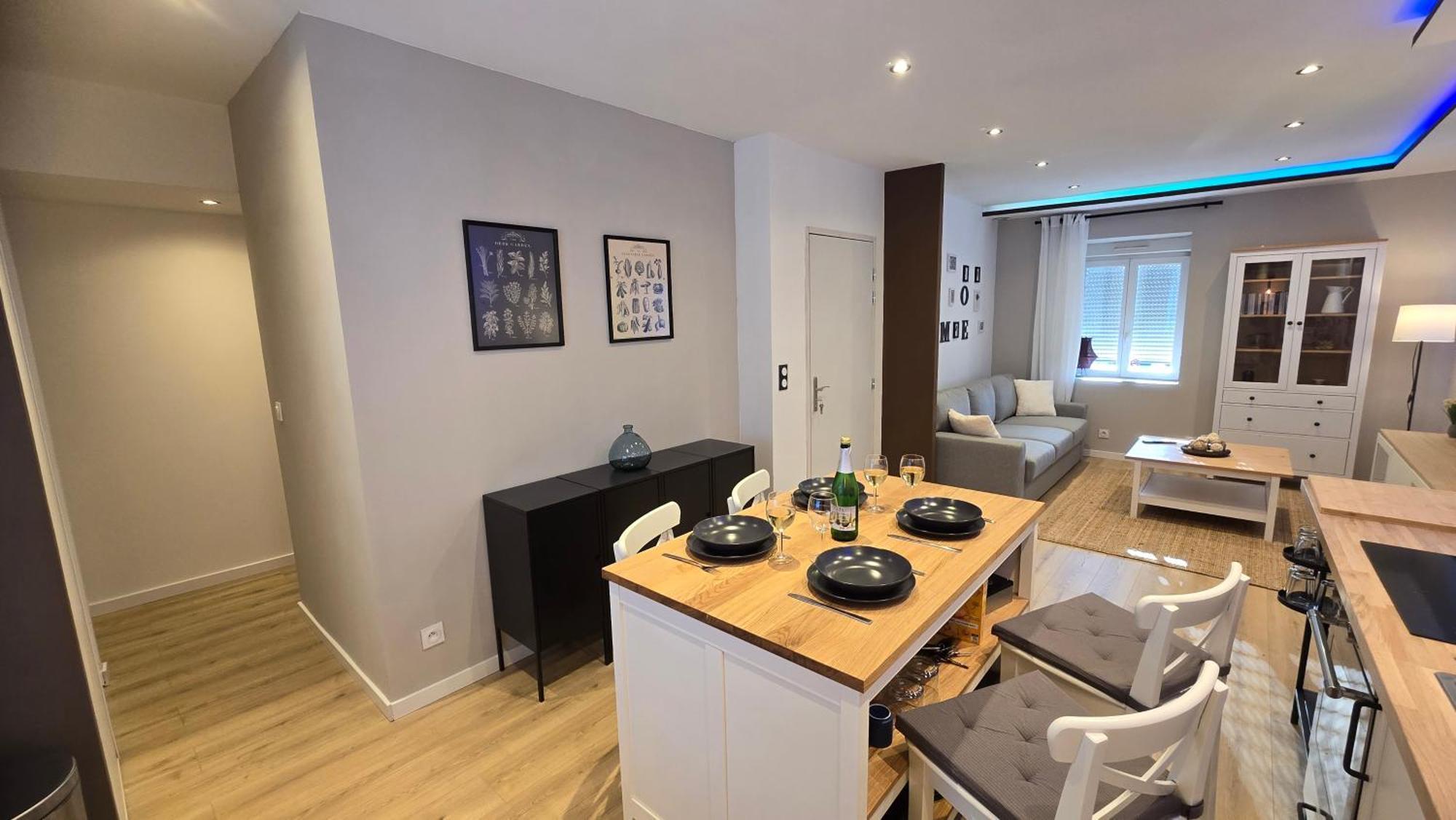 Arkana, Appartement Avec 2 Places De Parking ドール エクステリア 写真